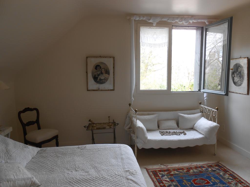 Bed and Breakfast Logis De La Paqueraie Saint-Branchs Esterno foto