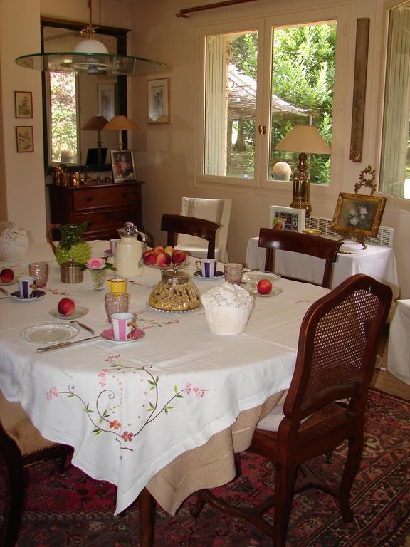Bed and Breakfast Logis De La Paqueraie Saint-Branchs Esterno foto