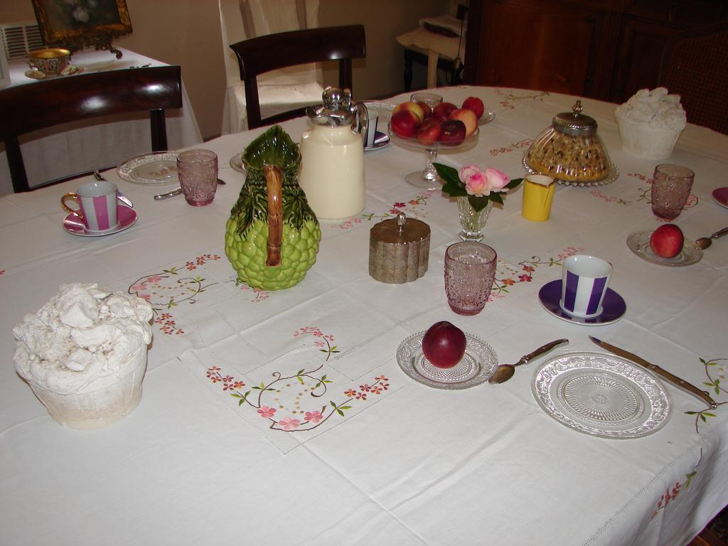 Bed and Breakfast Logis De La Paqueraie Saint-Branchs Esterno foto