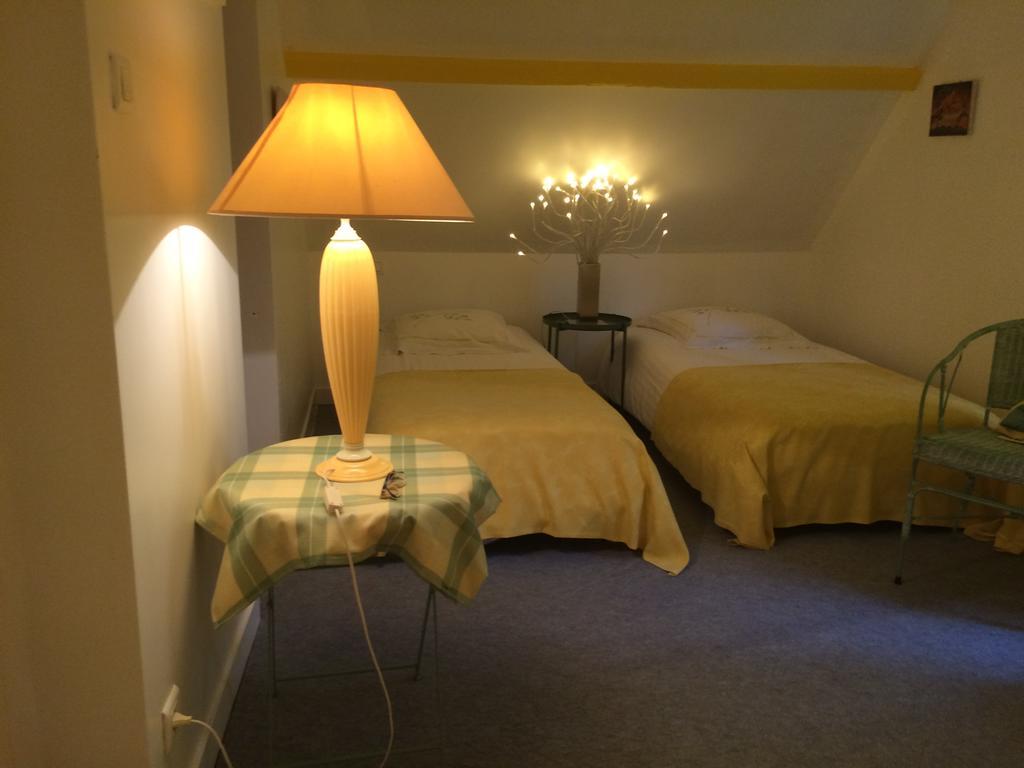 Bed and Breakfast Logis De La Paqueraie Saint-Branchs Esterno foto