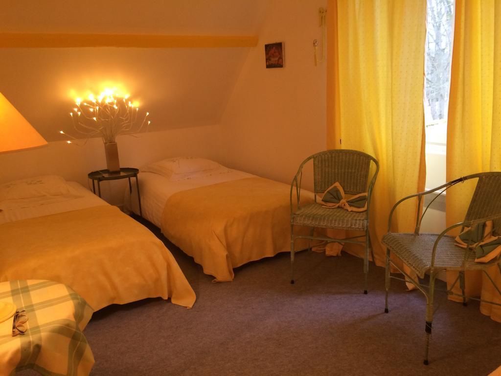 Bed and Breakfast Logis De La Paqueraie Saint-Branchs Esterno foto